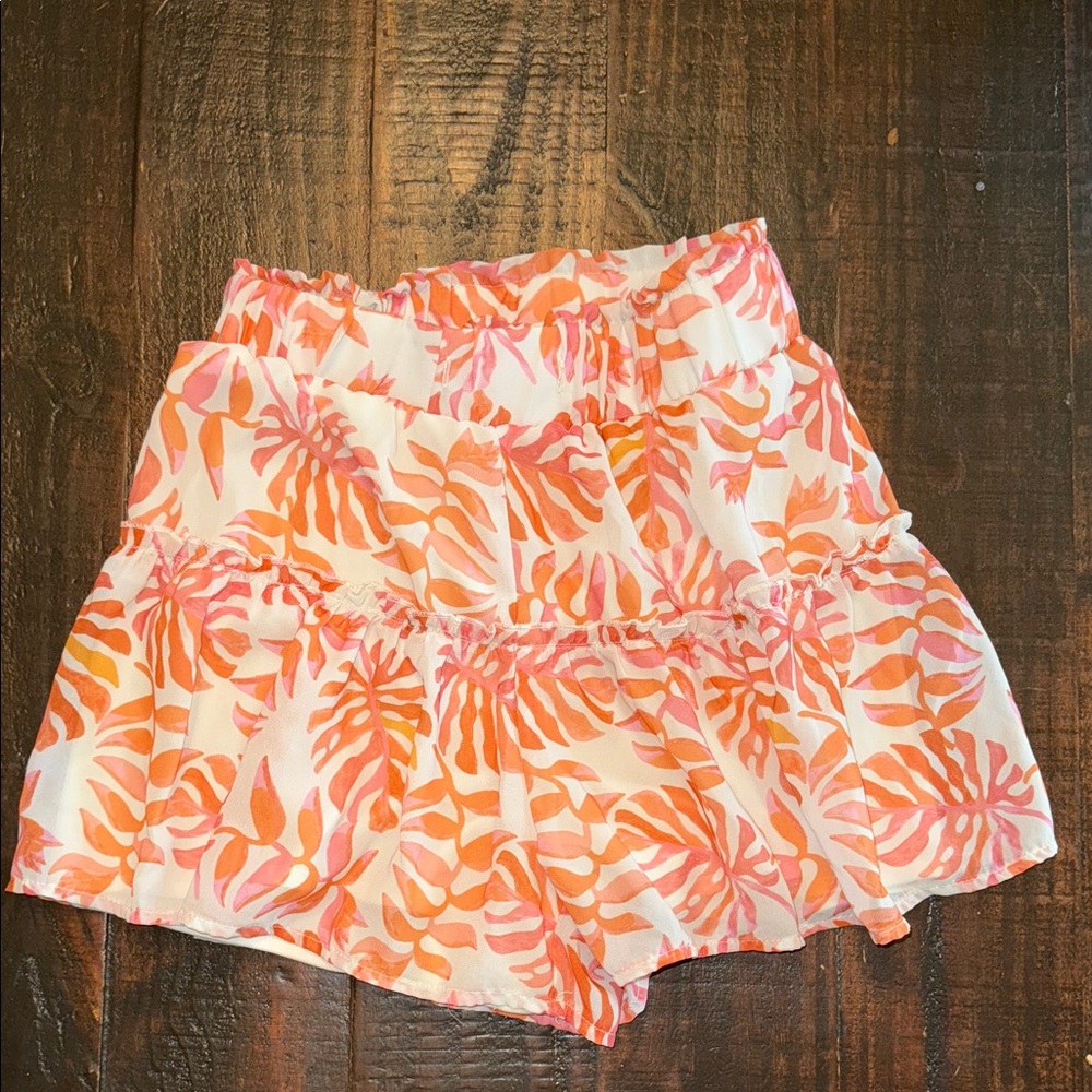 Kendall & Kylie Tropical Shorts